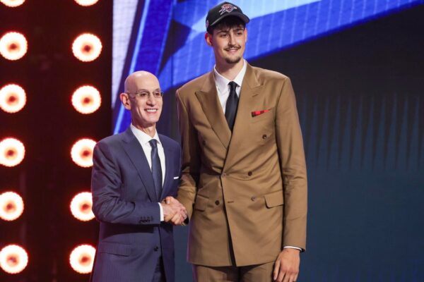 Karim López, primer mexicano elegido en primera ronda del Draft de la NBA