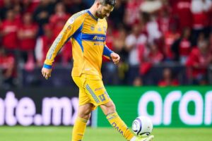 Directiva de Tigres sugiere fin del ciclo de Gignac como jugador y explora su ingreso a la estructura directiva