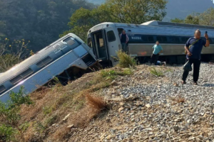 Reconoce Sheinbaum falta de proyecto ejecutivo y derechos de vía para modificar tramo crítico del Tren Interoceánico