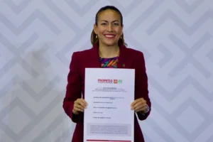 Milena Quiroga se registra como única mujer aspirante a la gubernatura de BCS por Morena