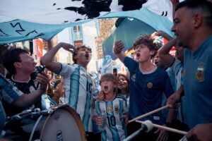 Debuts estelares en el Mundial: Messi, Mbappé y Haaland