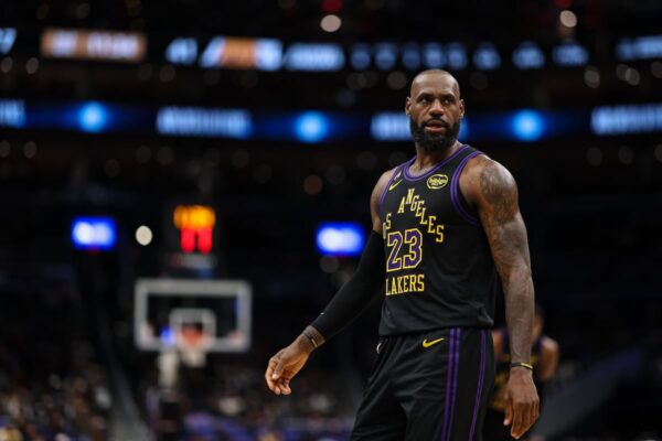LeBron James no renovará con los Lakers pero seguirá en la NBA