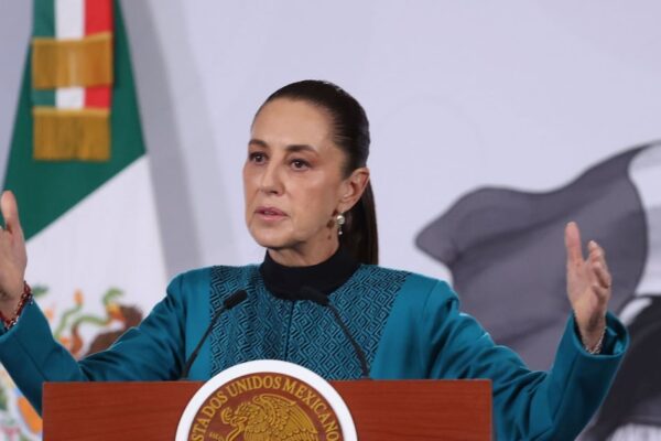 Sheinbaum confirma comunicación con Toyota por traslado de planta de Tijuana a Texas en 2030