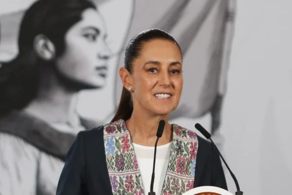 Sheinbaum ordena revisar caso de avioneta de ‘El Mayo’ y reporta caída de homicidios en Michoacán
