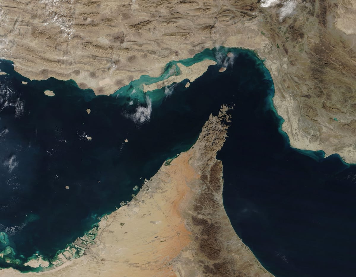 EE.UU. lanza nueva ronda de bombardeos contra Irán tras ataque a carguero en Ormuz