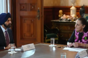 Sheinbaum recibe a presidente del Banco Mundial; expresan interés en el Plan México