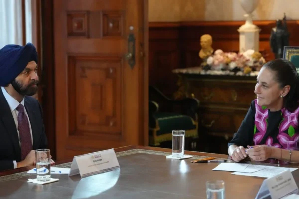 Sheinbaum recibe a presidente del Banco Mundial; expresan interés en el Plan México