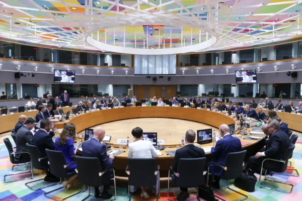 Países Bajos prohibirá desde septiembre importar productos de asentamientos israelíes ilegales