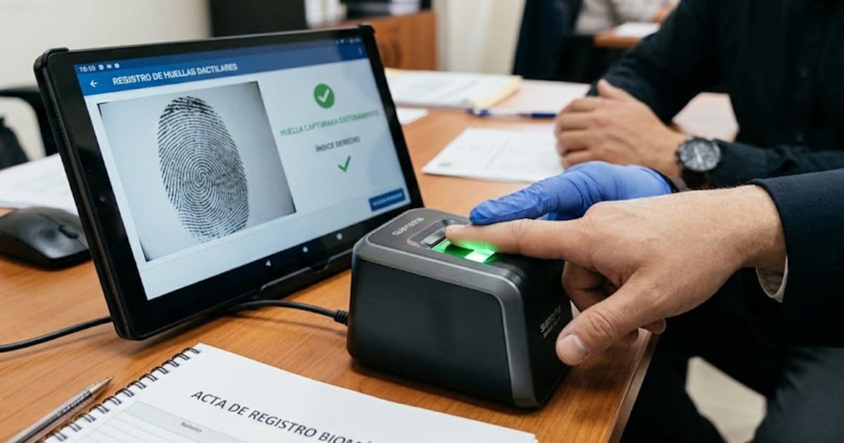 EE. UU. formaliza registro obligatorio de huellas dactilares para extranjeros sin historial federal