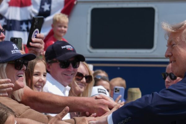 Estados Unidos inicia festejos por su 250 aniversario con actos diplomáticos y espectáculos aéreos