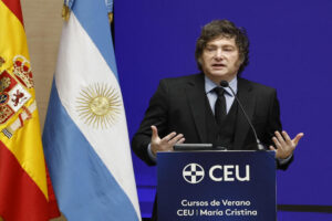 Milei responde a críticas tras el Mundial con mensajes sobre ‘celos’ hacia Argentina