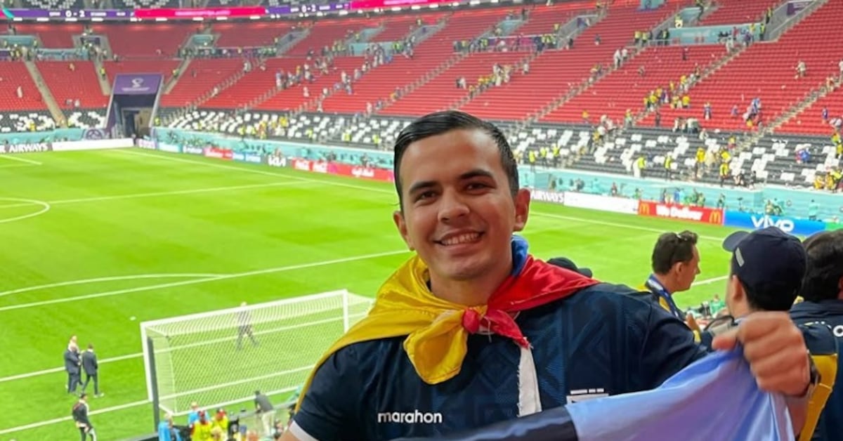 Juan Francisco Rueda: el periodista ecuatoriano que conquistó las redes con su cobertura del fútbol