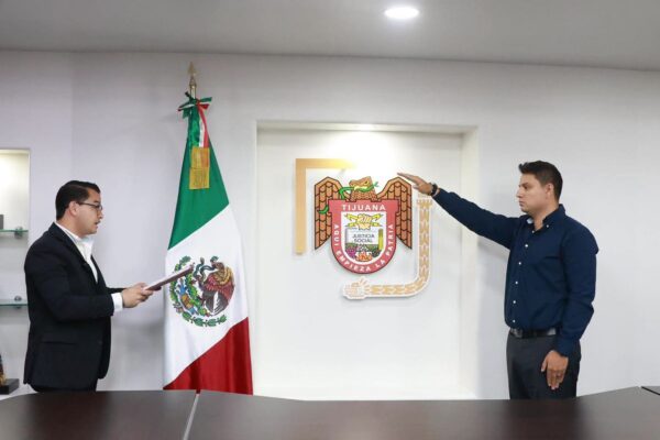 Toma Abdiel Gutiérrez protesta a César Aramís González como director del IMDET
