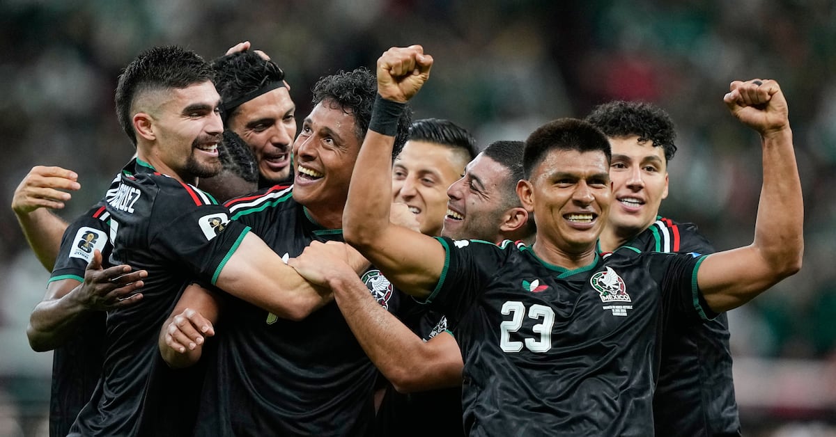 FIFA no ha emitido pronunciamiento sobre entrega de Rolex a Selección Mexicana tras apuesta de youtuber