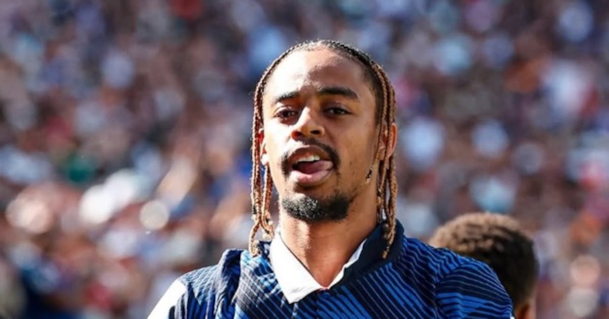Bradley Barcola: del Olympique Lyonnais al PSG y la selección francesa