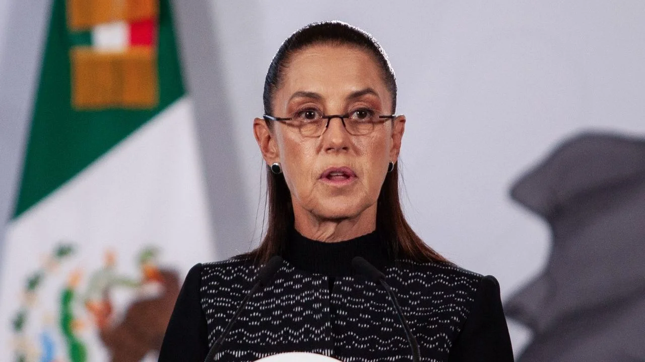 Sheinbaum destaca incremento de 5.3% en venta de autos nuevos en primer semestre de 2026