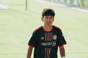 Landon Zúñiga anuncia su llegada a Chivas; jugaría en el Tapatío