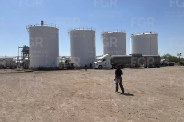 Aseguran 3.7 millones de litros de posible huachicol en Reynosa sin detenciones