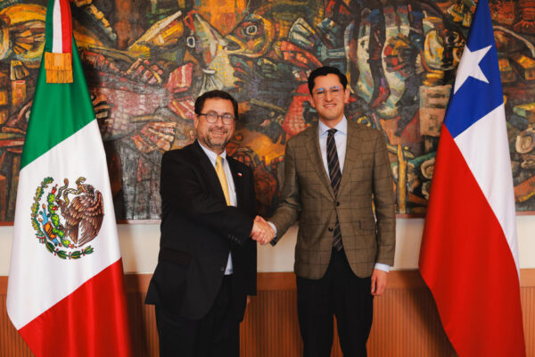 Cancilleres de México y Chile modernizan TLC y refuerzan Alianza del Pacífico