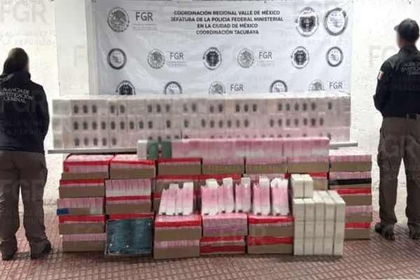 Asegura FGR casi 2 mil 500 perfumes presuntamente falsos en la CDMX