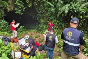 Finalizan labores de rescate en gruta de Puebla tras hallar último cuerpo