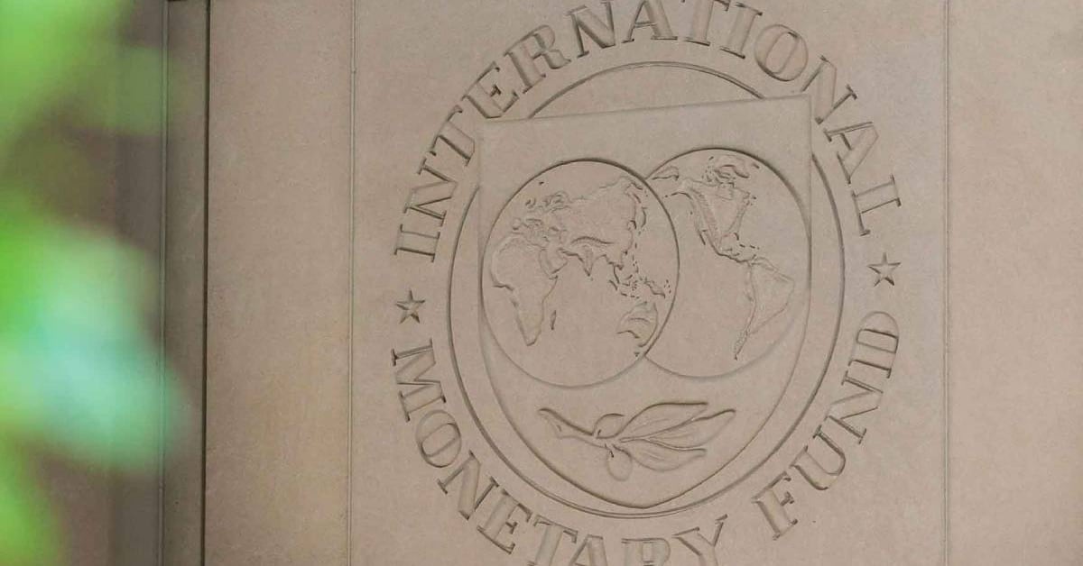 FMI recorta pronóstico de crecimiento para México en 2026 y 2027