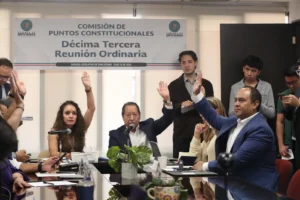Comisión de Puntos Constitucionales atiende quejas de jubilados por decreto que limita pensiones