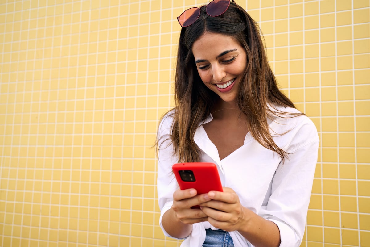 Instagram lanza suscripción Plus para saber quién vio tus historias y desata el debate del ‘Gatsbying’