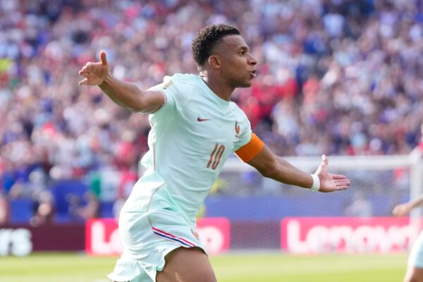 Francia vence 2-0 a Marruecos y Mbappé alcanza 20 goles en Mundiales