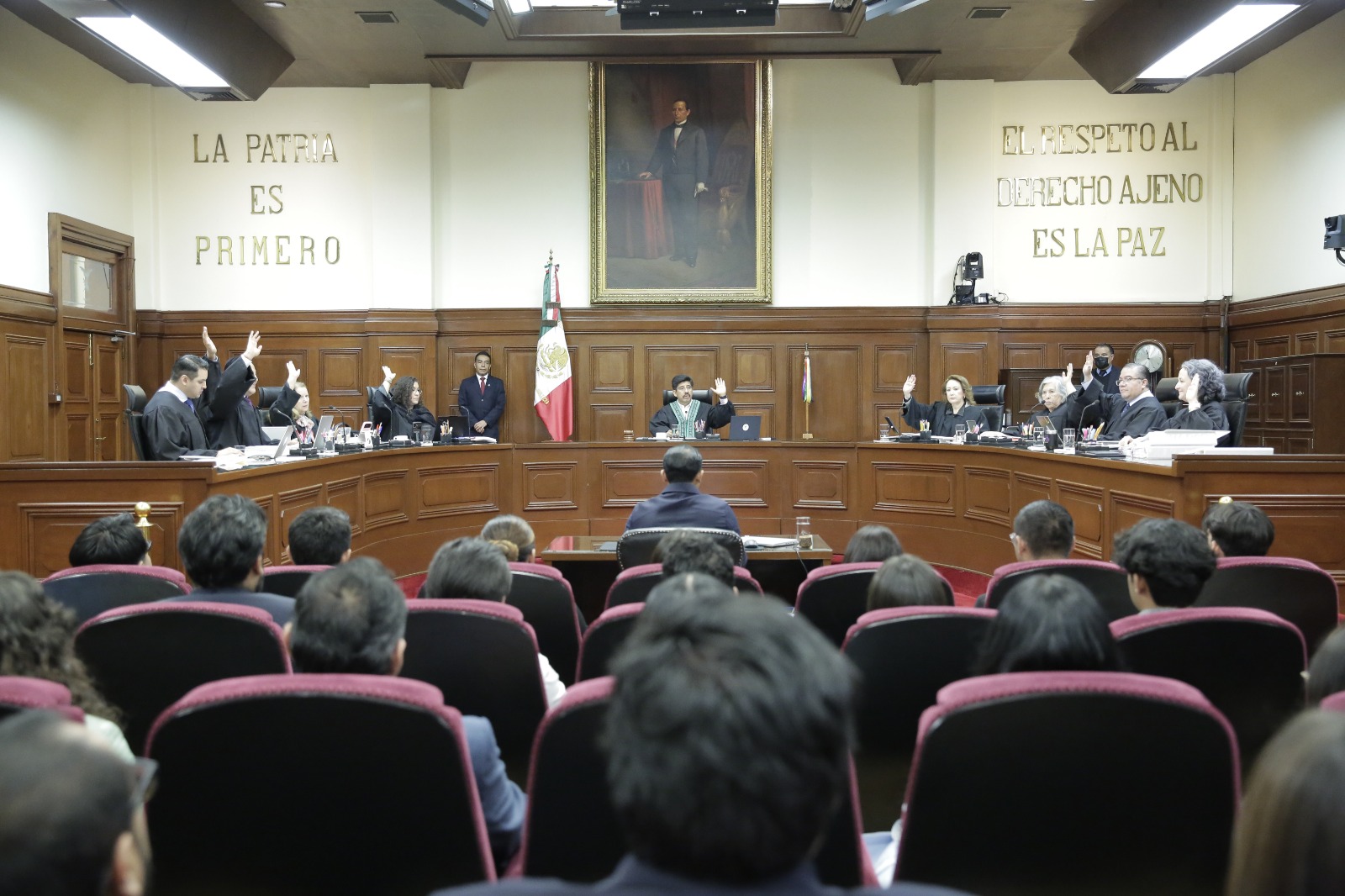 SCJN niega amparo a periodista amenazada por el Cártel Santa Rosa de Lima al impugnar fuera de plazo