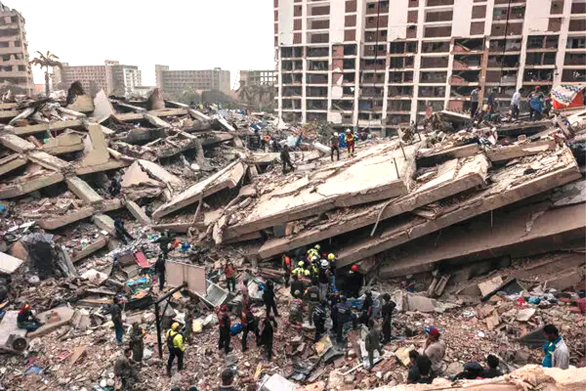Autoridades venezolanas actualizan a 4,118 la cifra de fallecidos por sismo de junio