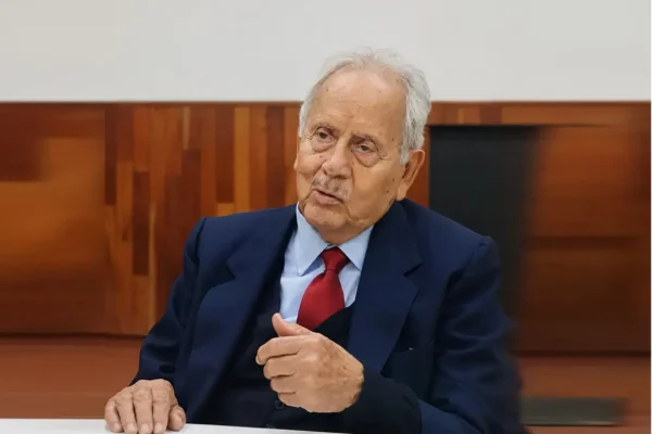 Exembajador mexicano critica a Ortega por abandonar el compromiso democrático sandinista
