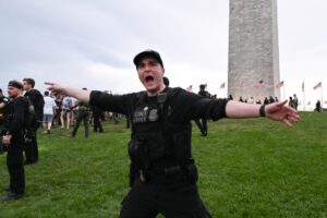 Evacuan evento del 4 de julio en Washington por tormenta eléctrica antes del discurso de Trump