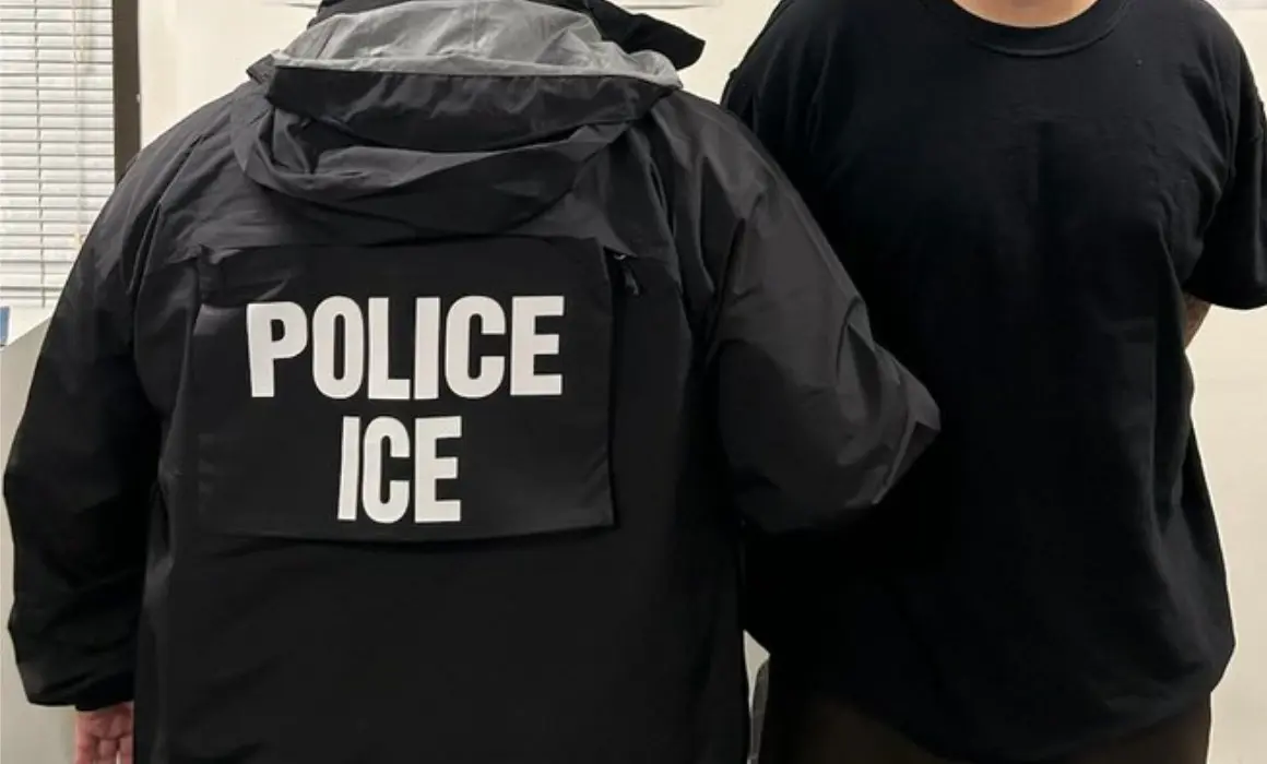 ICE detiene en McAllen a pareja de pastores mexicanos con hijos estadounidenses