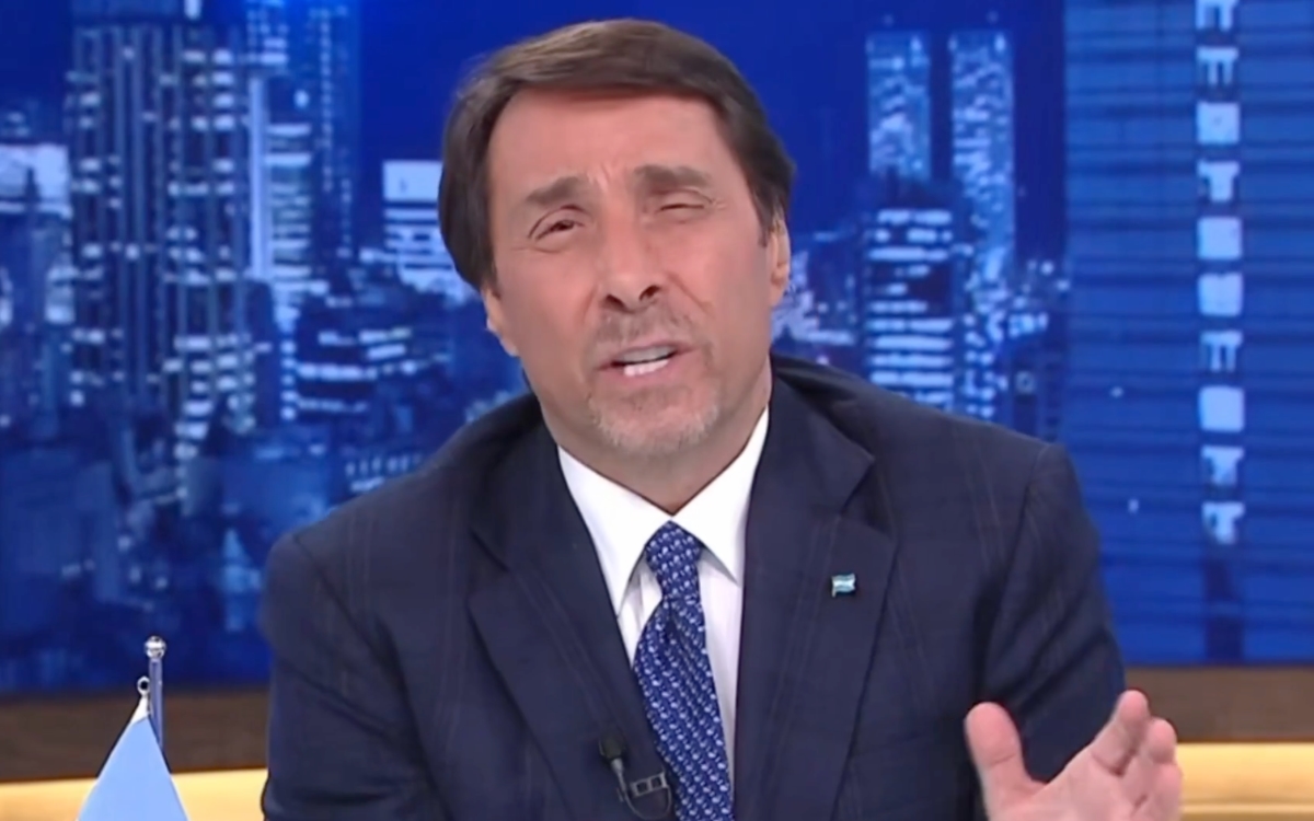 Eduardo Feinmann se retracta tras llamar ‘detestables’ a los mexicanos; Sheinbaum responde con lógica matemática