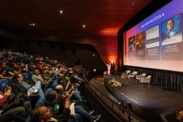 AMACC implementa algoritmo para distribuir filmes entre jurados de los Premios Ariel 68