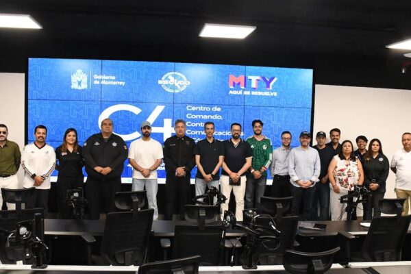 Delegación de Arabia Saudita evalúa modelo de seguridad de Monterrey para el Mundial 2034