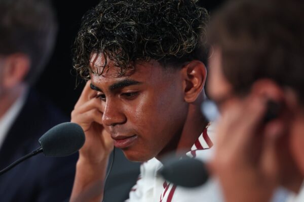 Lamine Yamal defiende la función integradora del fútbol tras comentarios de Rajoy sobre la selección francesa