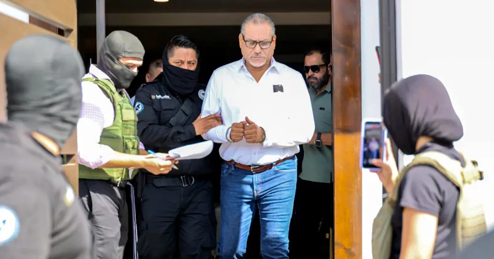 Juez no vincula a proceso a exdirector de Policía Municipal de Mexicali y a un agente; tres elementos sí quedan procesados