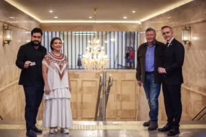 Metro de CDMX se niega a transparentar costo de candelabros en estación Hidalgo