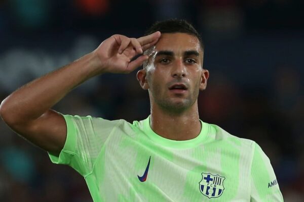 Ferran Torres acuerda su fichaje con el PSG y dejará el Barcelona
