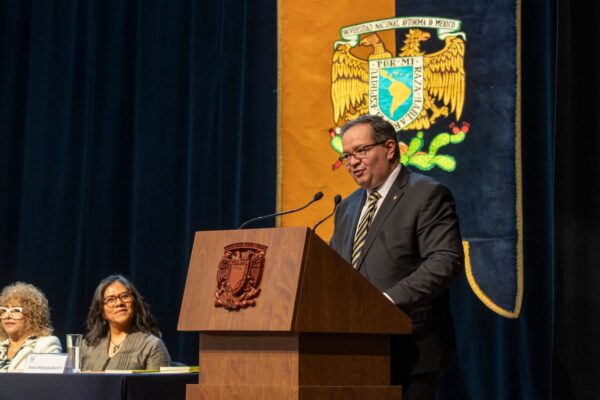 Críticas a Lomelí por la crisis de admisión y cancelación de exámenes en la UNAM