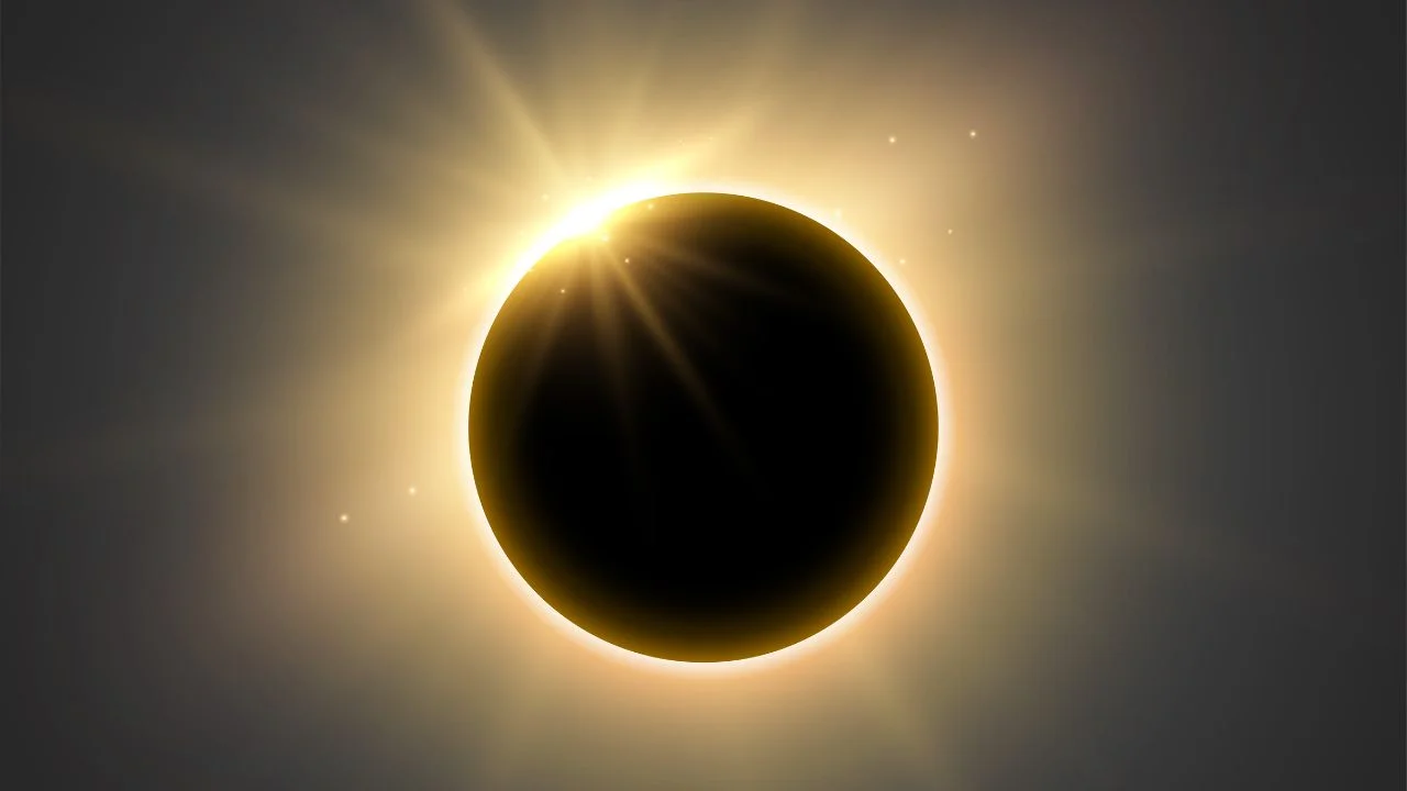 Pedro Duque advierte comportamiento extraño en animales durante el eclipse solar total del 12 de agosto