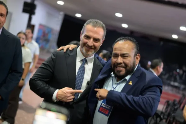Figuras del PAN refuerzan respaldo a Adrián de la Garza para la gubernatura de Nuevo León
