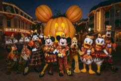 Inicia Halloween Time y Plaza de la Familia en Disneyland Resort