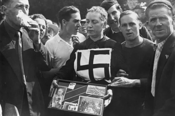 Vichy conmemora 80 años del régimen colaboracionista y busca reivindicarse como advertencia democrática