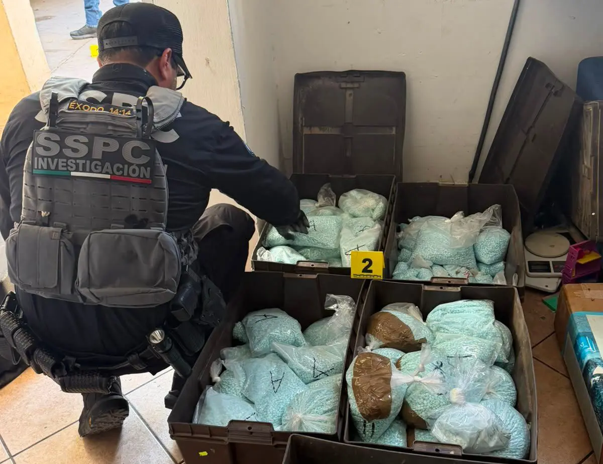 Decomisan 120 kilos de fentanilo y armas en operativo federal en Mexicali