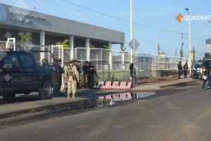 Refuerzan seguridad en penal de Puerto Vallarta tras operativo en Michoacán