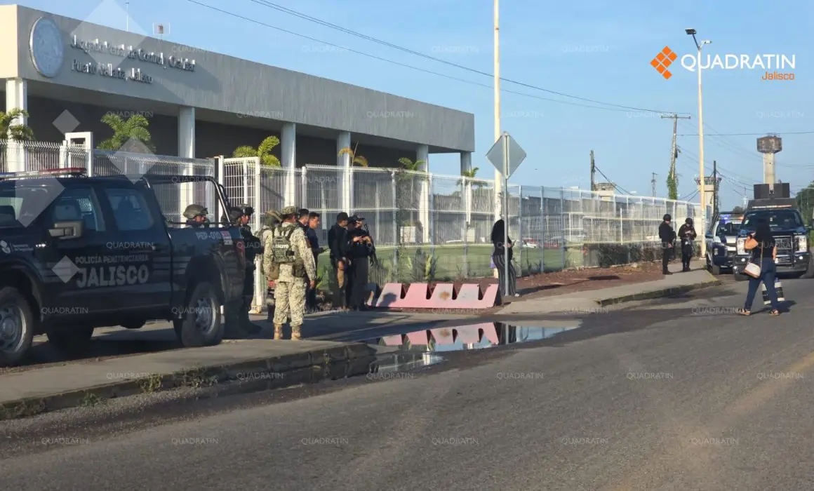 Refuerzan seguridad en penal de Puerto Vallarta tras operativo en Michoacán