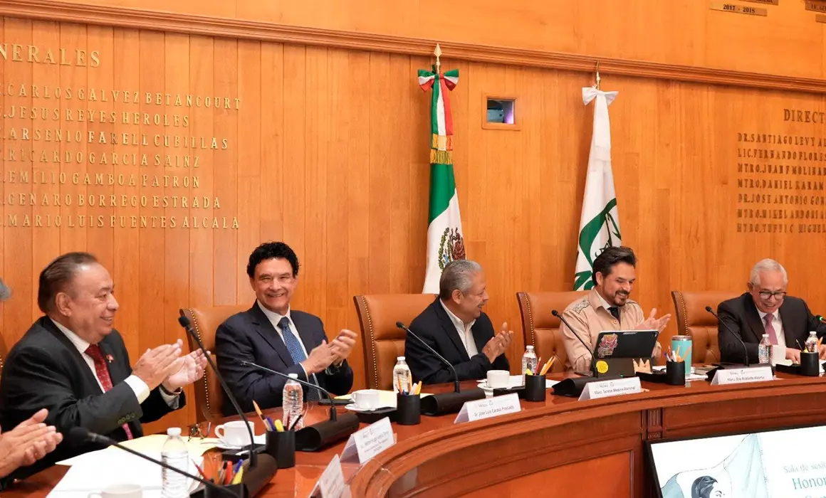 Sectores obrero y empresarial de Guanajuato solicitan nuevo hospital del IMSS